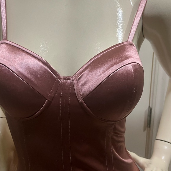City Lux Mauve Pink Satin Dress, Medium - Picture 12 of 16